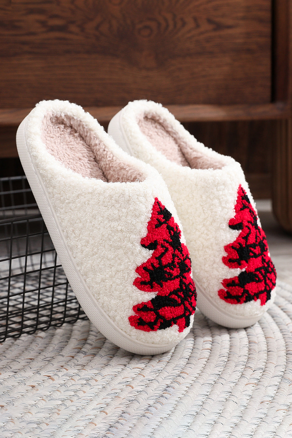 White Fuzzy Tree Pattern Christmas Fashion Home Slippers