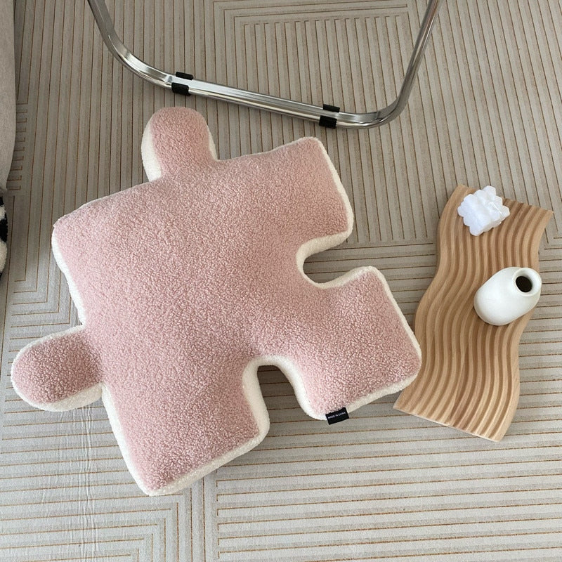 Blacket White Irregular Jigsaw Seat Cushion Back Cushion Home Dear Game Throw Pillows Soft Thicken Teddy Velvet Sofa Cushions