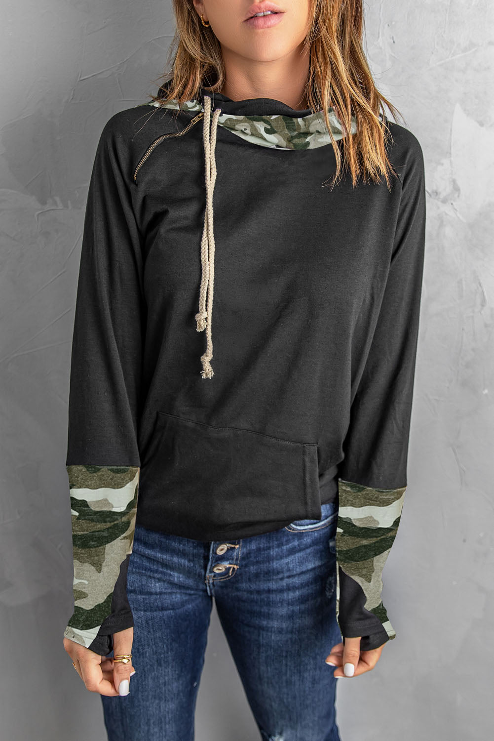 Black Raglan Sleeve Pullover Hoodie With Kangaroo Pocket