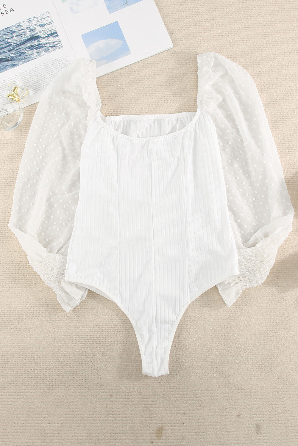 White Casual Solid Swiss Dot Ribbed Puff Sleeve Bodysuit