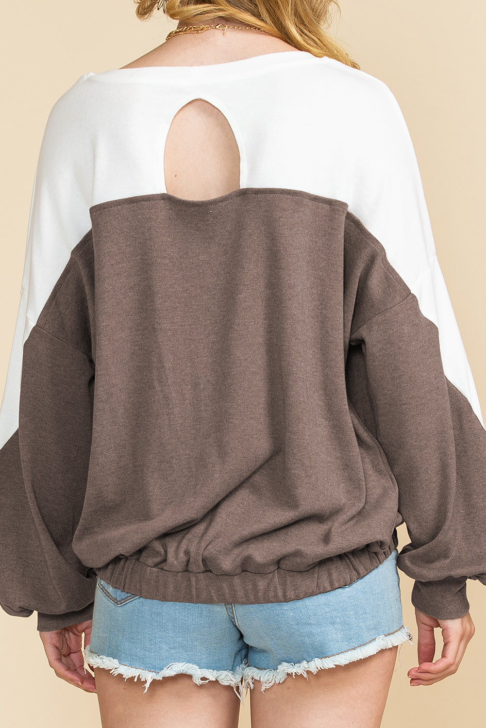 Khaki Colorblock Back Keyhole Elastic Hem Sweatshirt